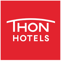 Thon Hotels logo på rød bakgrunn